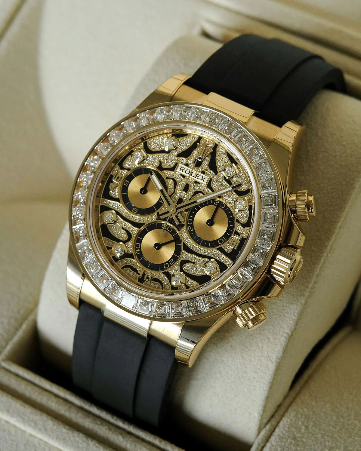 Ro_le_x Golden Watch