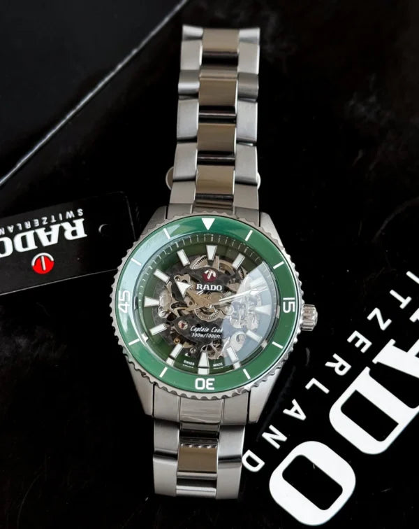 Ra_do Captain Cook Automatic